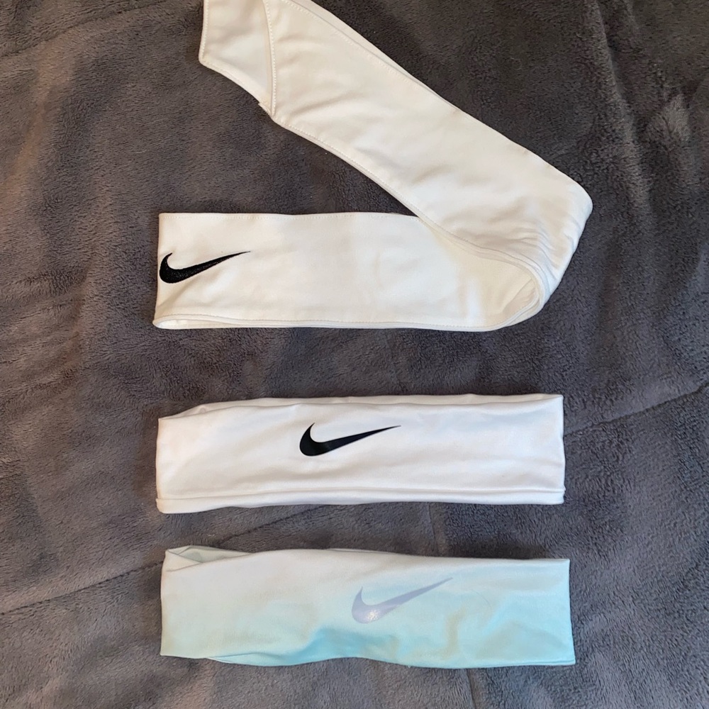 Nike headband set